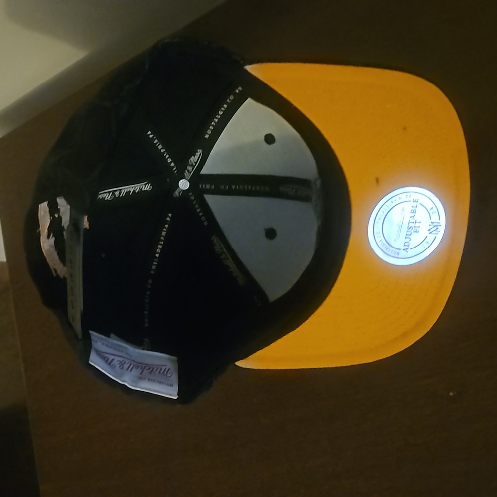 Snapback Hat - Picture 4 of 4